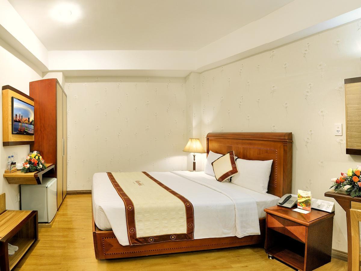 Elios Hotel Хошимін Екстер'єр фото